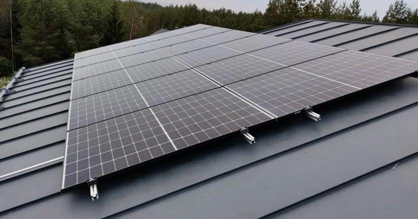 Aurinkosähköjärjestelmä omakotitaloon