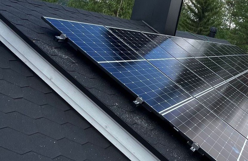 aurinkopaneelit huopakatolle